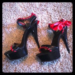 Stilettos/pumps